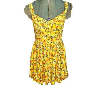 Woman's Y2K boho whimsy citrus sunshine butter yellow smocked baby doll romper M